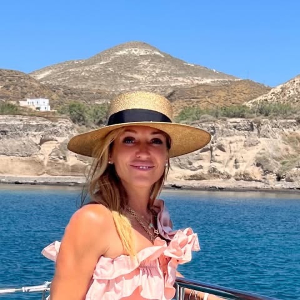 Meet your Posher, Pamela